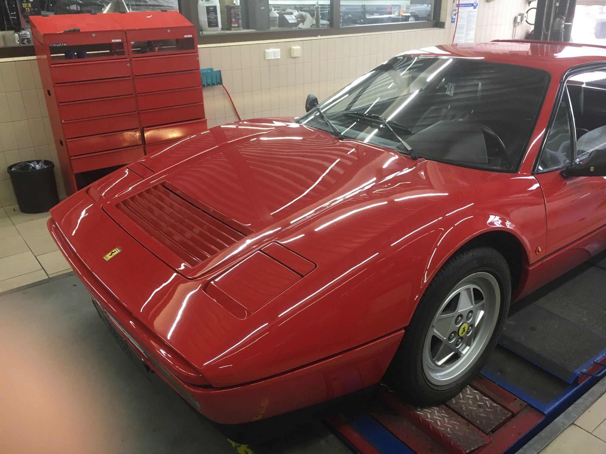 最新入庫情報！！３２８ＧＴＢ
