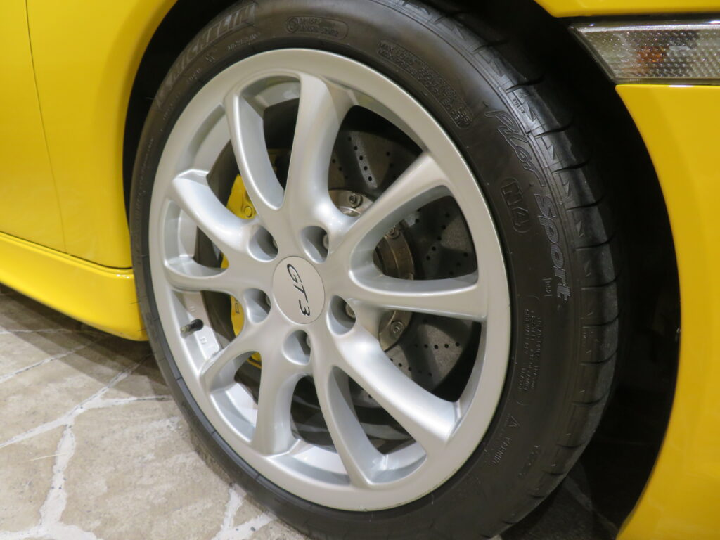 ９１１ ＧＴ３