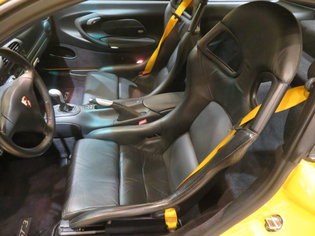 ９１１ ＧＴ３