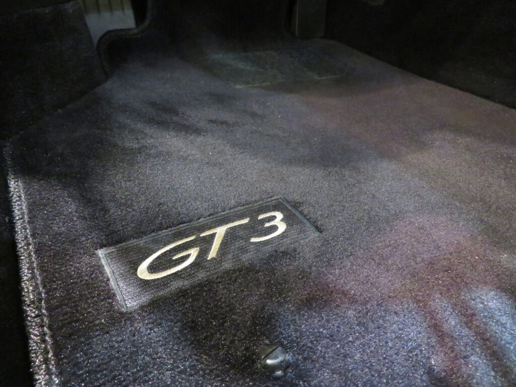 ９１１ ＧＴ３