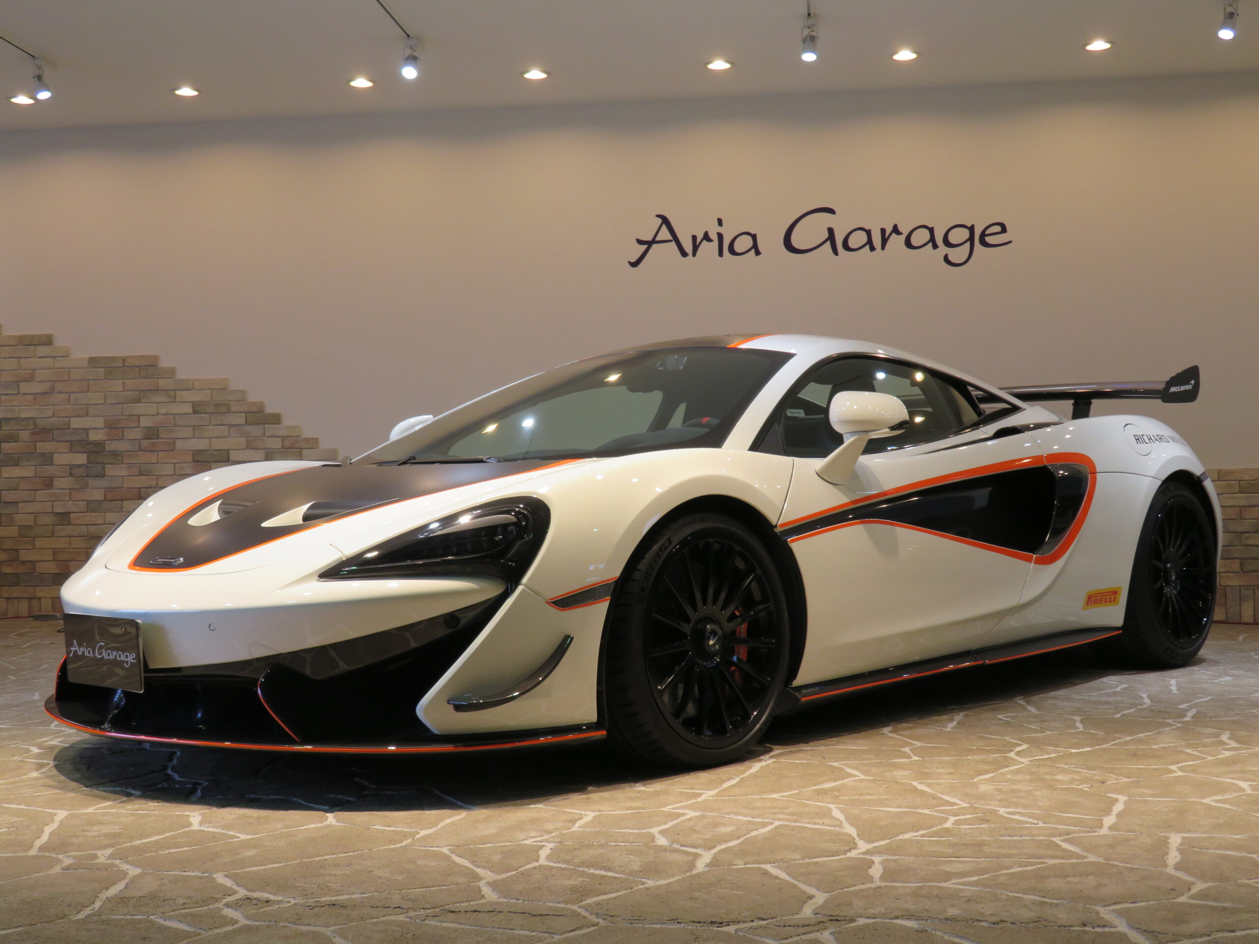 ＭｃＬａｒｅｎ　６２０Ｒ！！