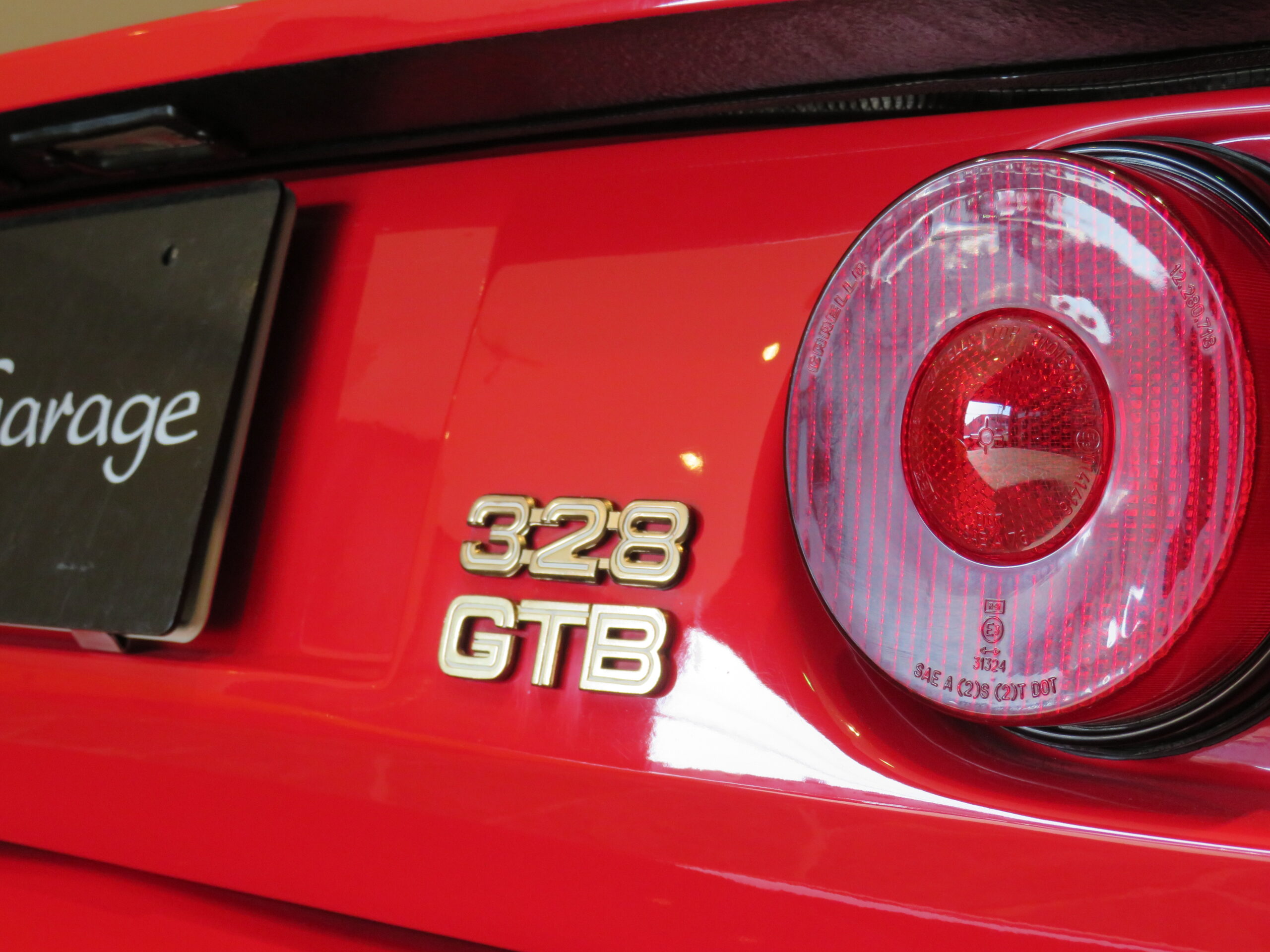 Ｖ８、ＭＴ車はいかがですか？！