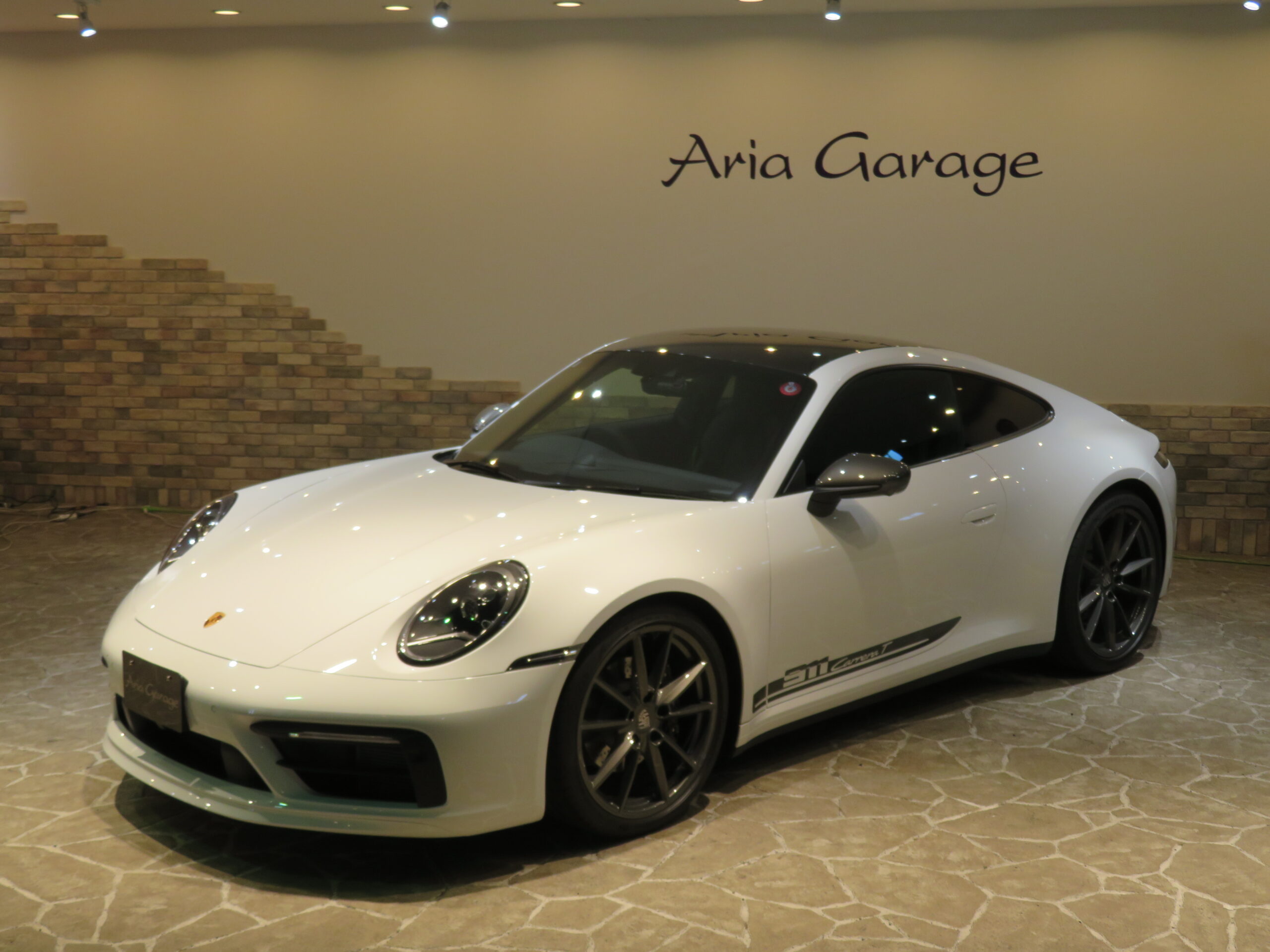 人気車種　９１１カレラＴ！！